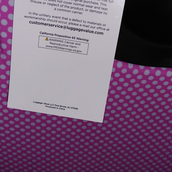 New Betsey Johnson Flamingo Strut Luggage Set - Picture 7 of 10